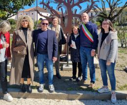 Sei gemme sull&rsquo;albero dei degni