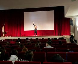 L&rsquo;Himalaya percorsa su due ruote