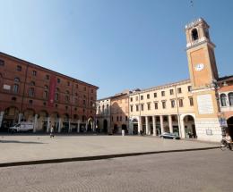 Commercio in cerca di leadership