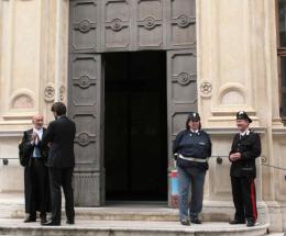 Gli avvocati in difesa del tribunale