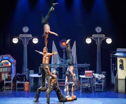 Acrobazie e gag a sfidare la gravit&agrave;