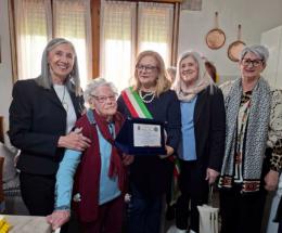 Nonna Santina celebra un secolo di vita