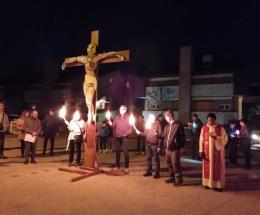 Via Crucis nelle parrocchie e nelle vie delle frazioni