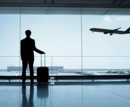 Giovani, la grande fuga all&rsquo;estero