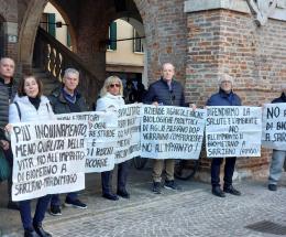 Stop al biogas a Sarzano