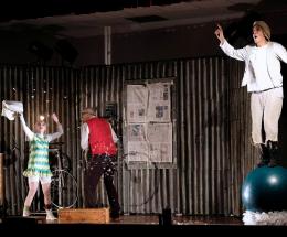 Peter pan, navi invisibili e capriole 