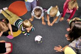 "Anche i bambini devono poter riprendere: hanno bisogno di nonni e coetanei"