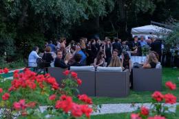 Eleganza e savoir faire, la festa di “Dedica” a Venezia per il finale dell’estate incanta