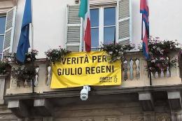 Giulio Regeni: una panchina gialla in difesa degli ideali di giustizia e libertà