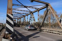 "Mistero sui lavori sul ponte. E il sindaco tace"