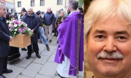 Le lacrime della citt&agrave; per Mimmo