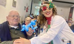 I volontari del Sorriso portano vicinanza ai nonni dell'Iras