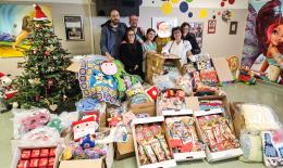 Dove un bimbo soffre, arriva lui