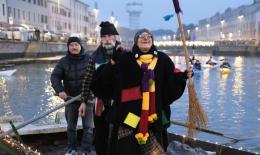 La Befana arriva in barca