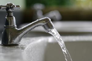 Sei ore senz'acqua