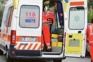 Muore nello schianto contro un autotreno