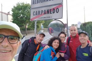 A piedi per una preghiera lunga 40 chilometri