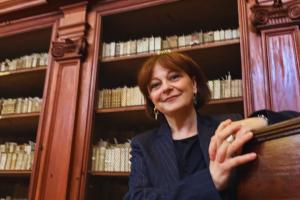 Dopo 300 anni, un donna alla direzione