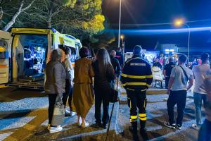 Si accascia all'improvviso alla sagra