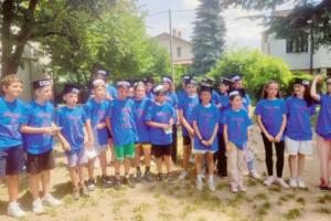 Chiusura tra gioia, foto e magliette rossoblù