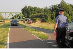 Donna violentata sull'argine dell'Adige