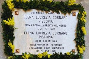 Come oggi, la prima donna laureata al mondo