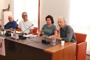 “Cercare il dialogo prima della forza”