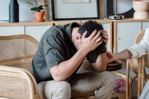 Il Giappone capofila contro la depressione giovanile