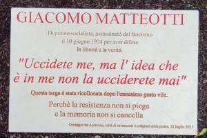 Ripristinata la lapide per il martire polesano