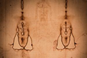 Autenticità della Sindone: largo alle indagini