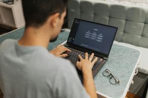 ChatGPT apre al porno
