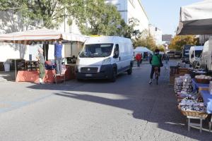 C’è la fiera, stop a vetro e lattine