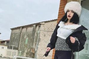 Malore in casa, muore a 18 anni tra le braccia di mamma