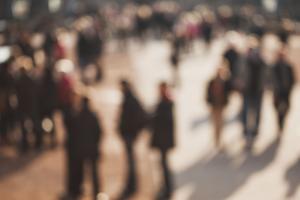 Industria in affanno, famiglie più povere