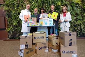 Centinaia di libri per i piccoli pazienti