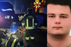 Francesco  muore a 19 anni nello schianto