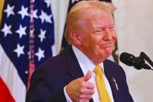 Trump promette i file sugli UFO