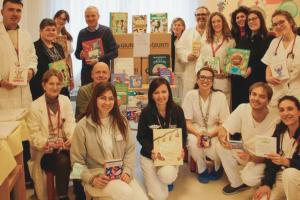 Oltre 3.800 volumi donati alla Pediatria