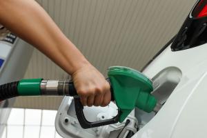 Diesel caro ancora per dieci giorni