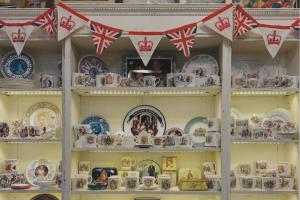 Un fine settimana reale, tra oggetti inediti