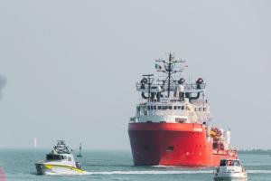 Bufera sui rimpatri, compensi ai legali nel mirino