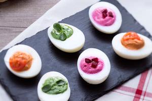 Uova primavera: una ricetta colorata per Pasqua