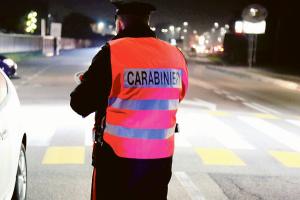 Senza patente, usa quella della sorella