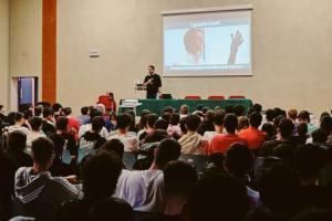 “Quei film sono poco scientifici”