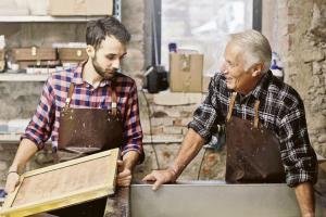 Addio a un artigiano su cinque