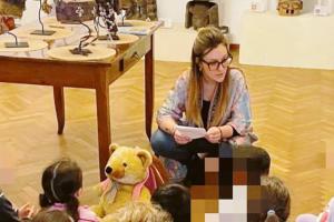 Viaggio per il mondo a palazzo