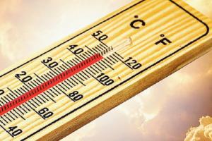 Quasi 35 gradi, ma arriva la pioggia