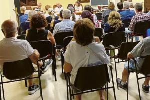 Gianni racconta la favola di Alice