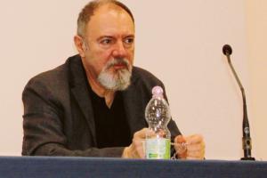 Lucarelli giovedì a San Bortolo