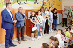 Un nuovo murale alla Pascoli